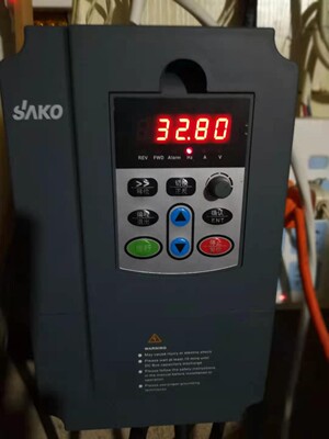 “打磨拋光機應(yīng)用變頻技術(shù)實現(xiàn)自動化”